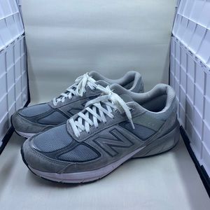 Grey and white new balance 990v5 used condition with original box